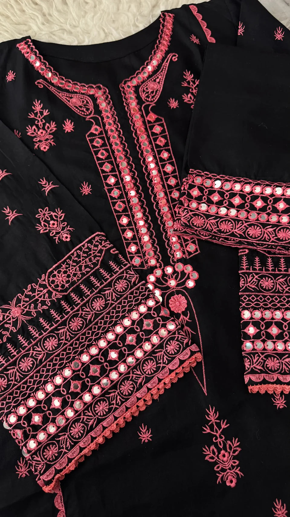 Noor-e-Phulkari 2PC – Black Embroidered Cotton Long Kurta Set for Women