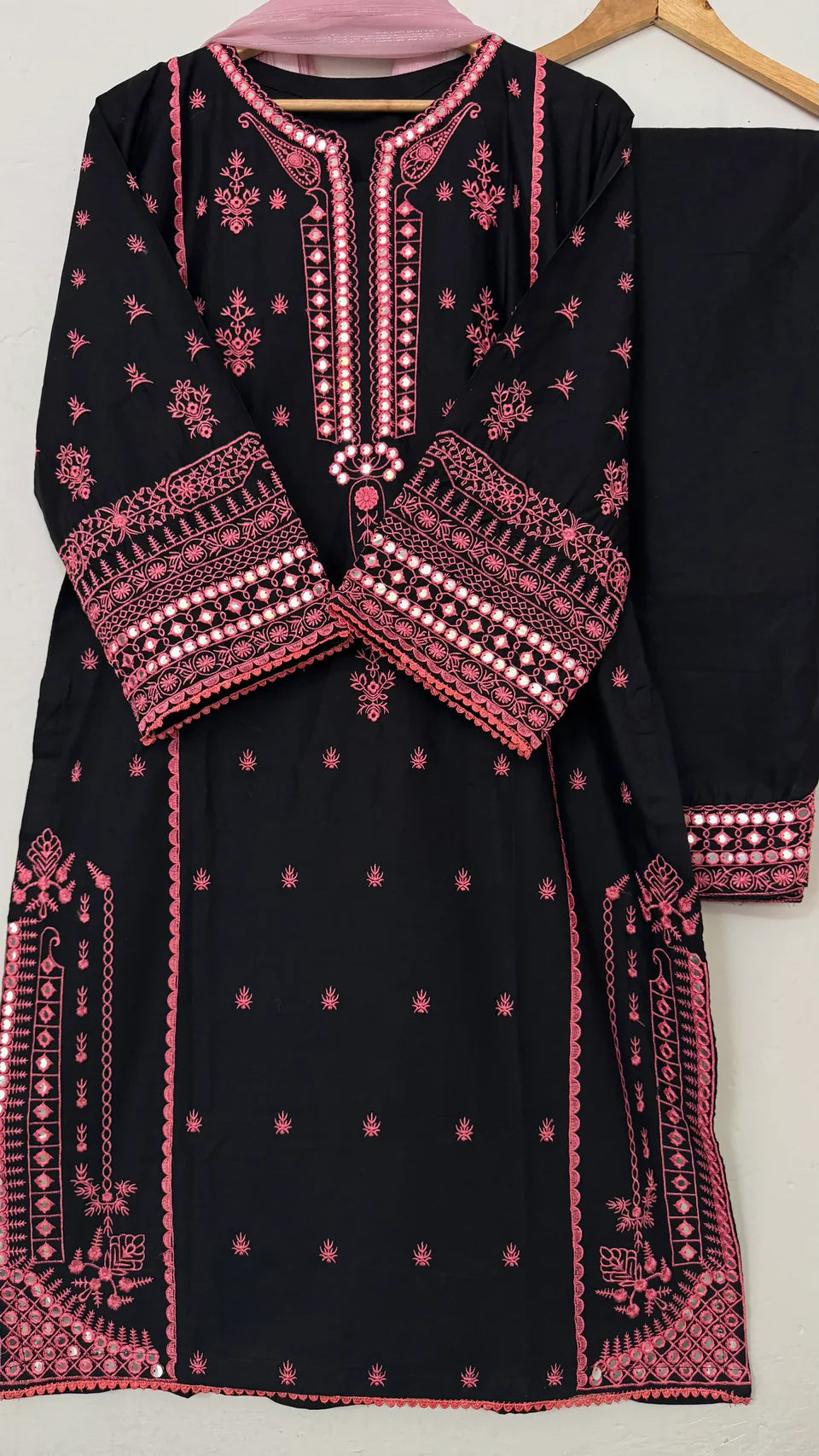 Noor-e-Phulkari 2PC – Black Embroidered Cotton Long Kurta Set for Women